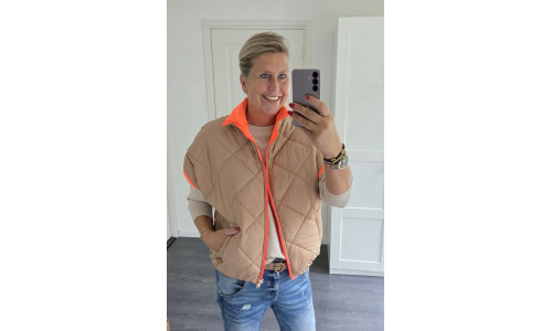 BODYWARMER zand/oranje