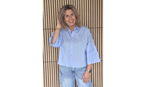 BLOUSE KIKI licht blauw