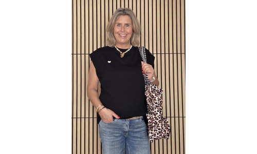 SHIRT HARTJE zwart